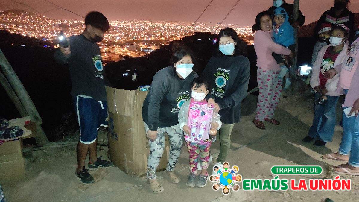 Dona en Santa Cruz de Flores y Transforma Vidas