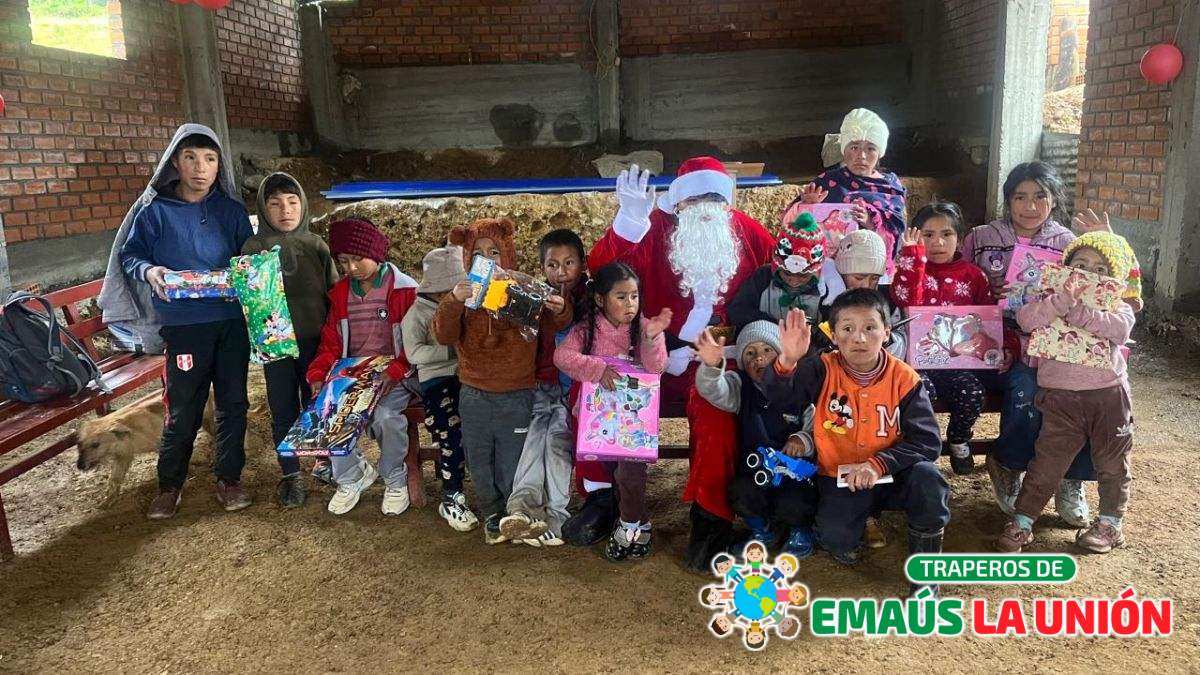 Dónde donar ropa usada en Santa Cruz de Flores para ayudar a quienes más lo necesitan