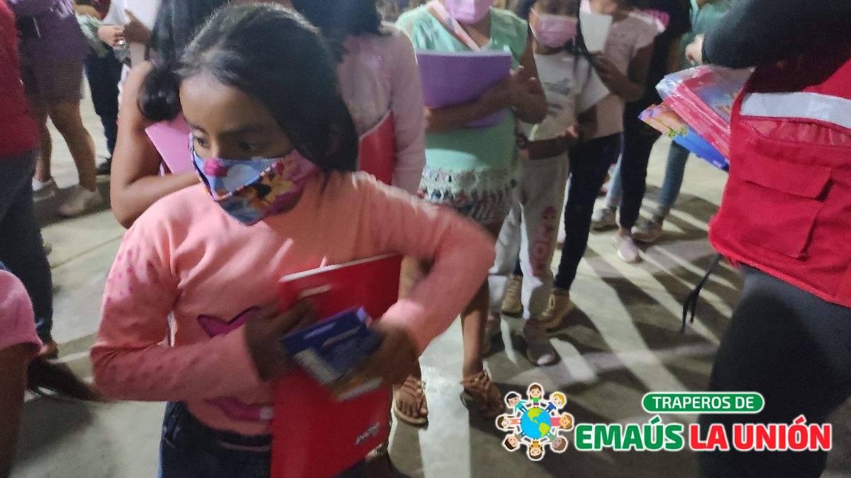 ¡Dona tus Computadoras Usadas y Transforma Vidas! Recolección Gratuita en Lima