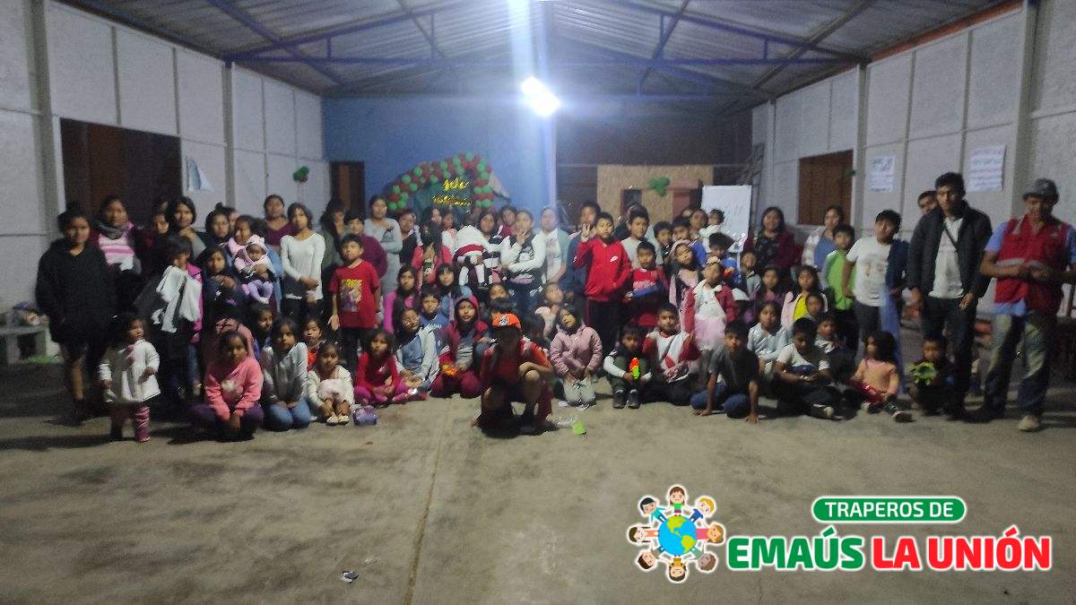 Recolección de Ropa Usada en Lurín Industrial: ¡Dona y Transforma Vidas!